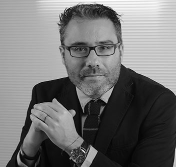 Jose Carlos Álvarez Jiménez Controller